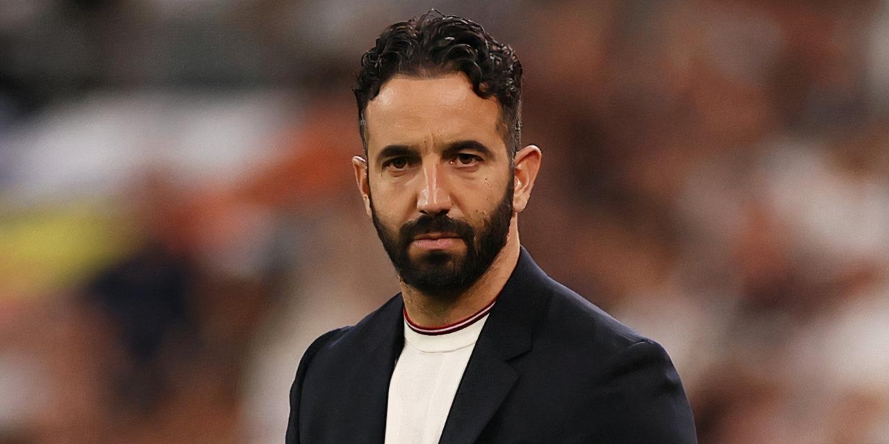 MU Coba Bajak Transfer Bek Parma Incaran Liverpool